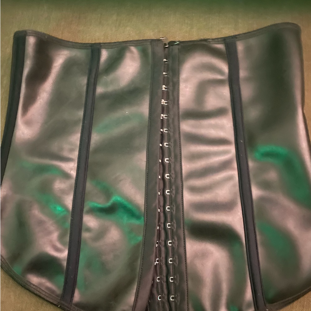 D Leonista women’s intimate high impact latex waist trainer short black size XL